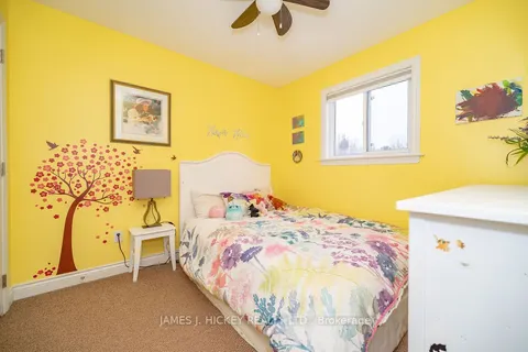 1010 Beatty Crescent, Deep River, ON K0J 1P0