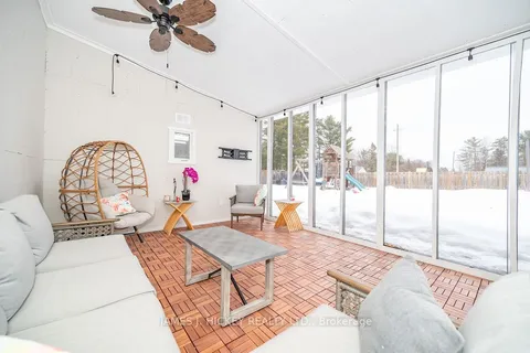 1010 Beatty Crescent, Deep River, ON K0J 1P0