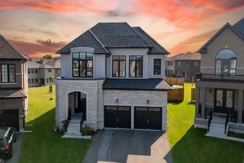125 Prince Charles Crescent, Woodstock, ON N4T 0N1