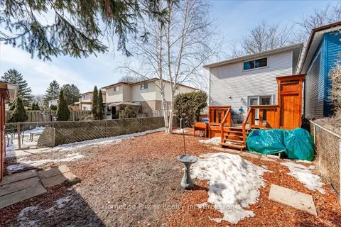 14 Upton Crescent, Guelph, ON N1E 6P2