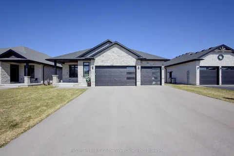 19 Winchester Crescent, North Perth, ON N4W 0J8