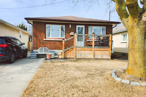 257 GRANTHAM Avenue, ON L2M 4Z6