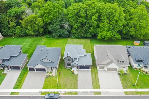150 Eccles Avenue, West Grey, ON N0G 1R0