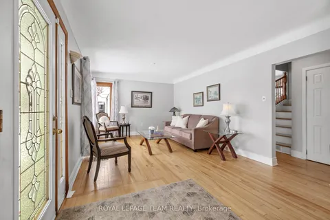 1357 Thames Street, ON K1Z 7N3