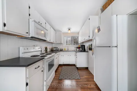 573 Pine Point Lane, Centre Hastings, ON K0K 3J0