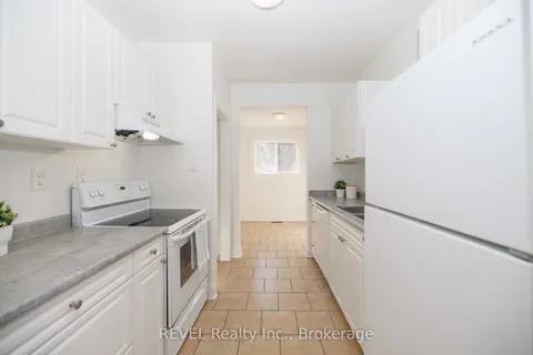 9 Colborne Street, ON L2V 3P6
