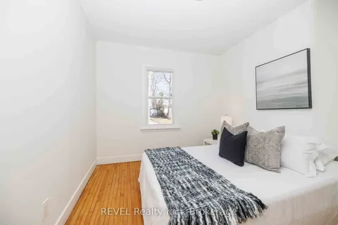 9 Colborne Street, ON L2V 3P6