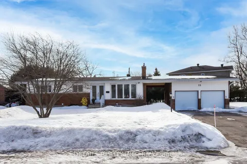 22 Kingsbury Ave, Meadowlands - Crestview and Area, ON K2G 3E6