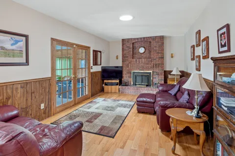 6408 Galaxy Drive, ON L2J 3Y3