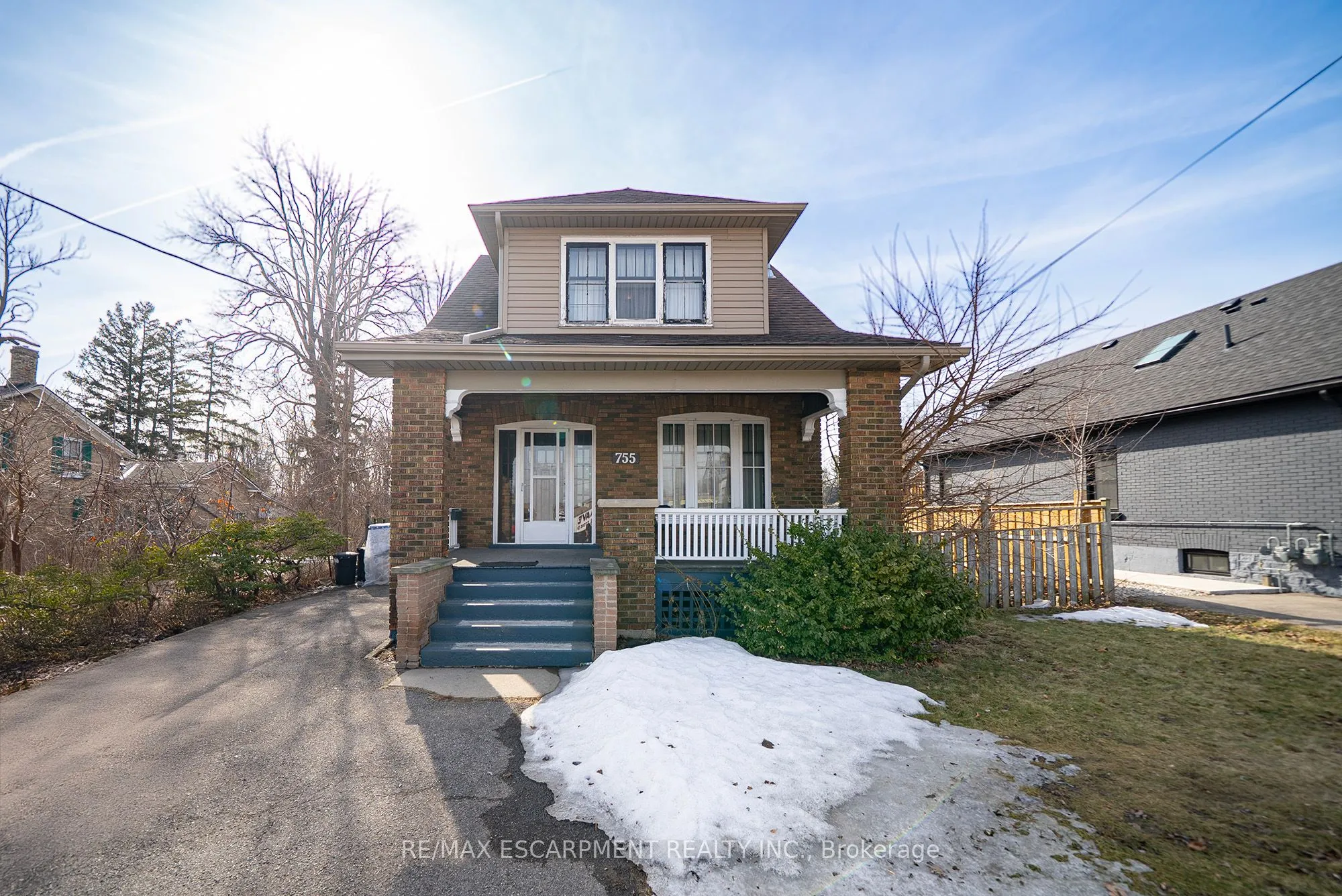 755 Colborne Street, Brantford, ON N3S 3S2