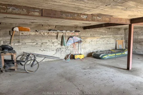 101 Tennessee Avenue, ON L3K 2R8