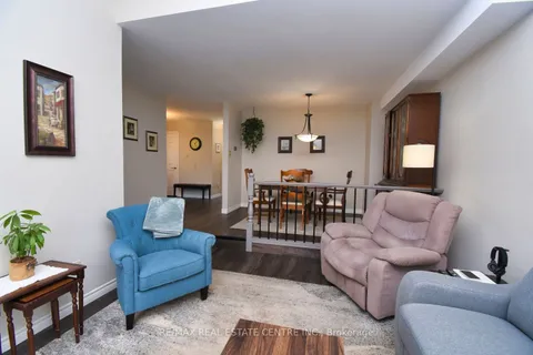 56 Muscot Drive, ON L8J 2B3