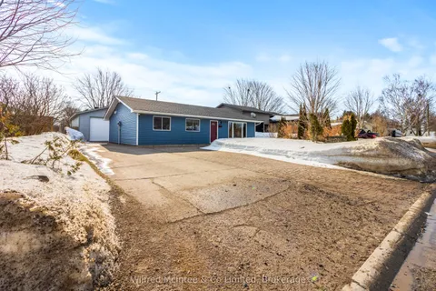 335 Bricker Street, Saugeen Shores, ON N0H 2C1