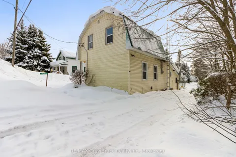 776852 highway 10 Highway, Chatsworth, ON N0H 1R0