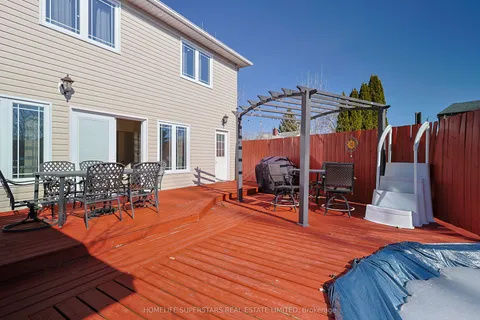 8046 Beaverdams Road, Niagara Falls, ON L2H 1R8