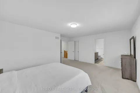 1033 Trailsview Avenue, Cobourg, ON K9A 4K3