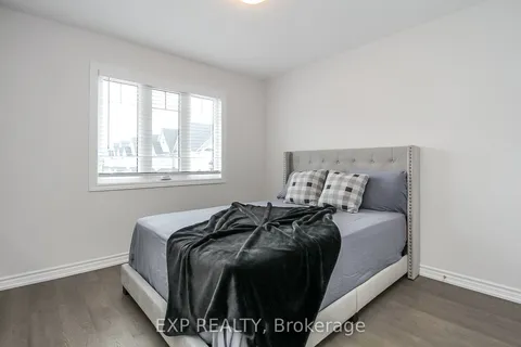107 Rosie Street, Blue Mountains, ON N0H 1J0