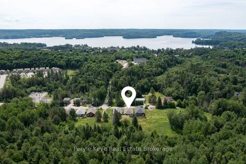 86 Chaffey Township Road, Huntsville, ON P1H 1C8