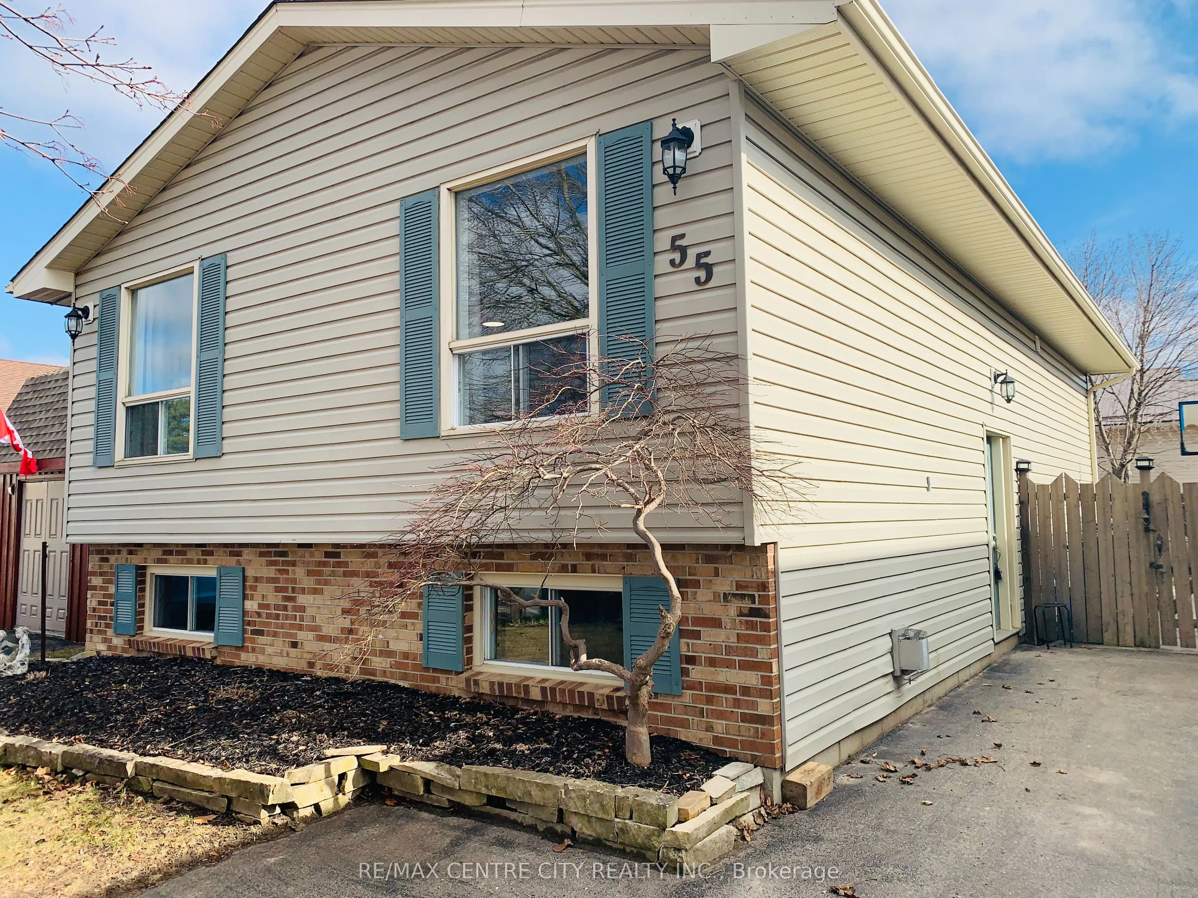 55 Melanie Drive, Aylmer, ON N5H 3G6