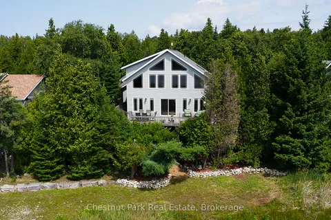 143 Simpson Avenue, Northern Bruce Peninsula, ON N0H 2R0