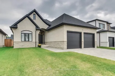 6 ASPEN Circle, Thames Centre, ON N0M 2P0