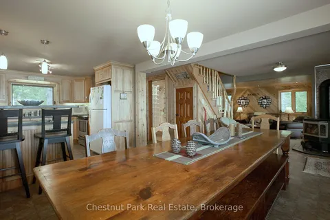 584 WARNER BAY Road, Northern Bruce Peninsula, ON N0H 2R0