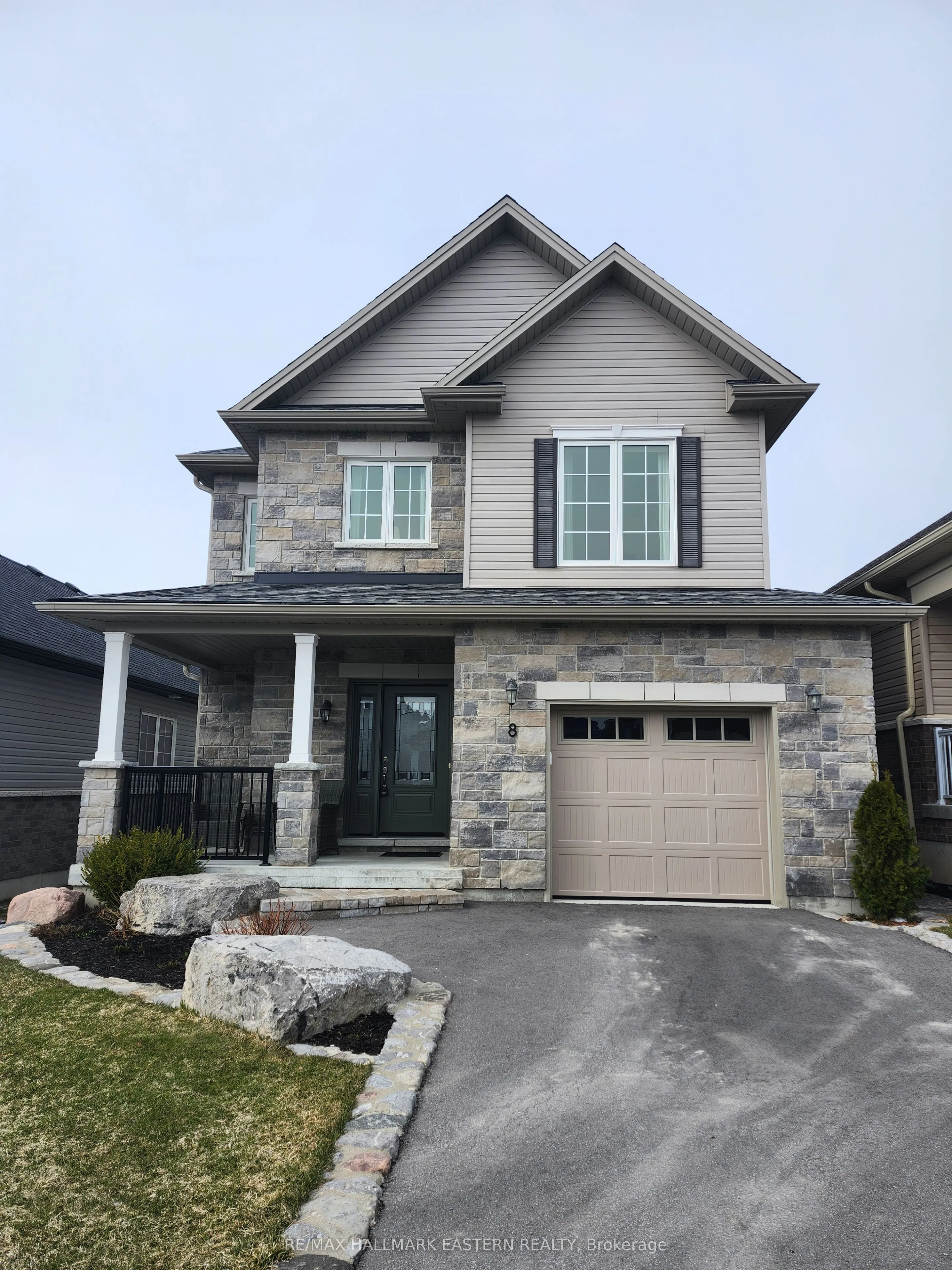 8 Veterans Road, ON K9J 0K1