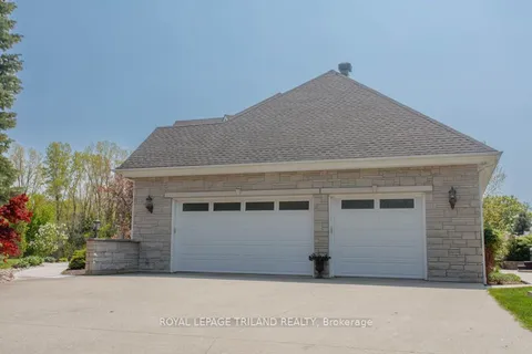 5396 FISHER Line, Plympton-Wyoming, ON N0N 1E0