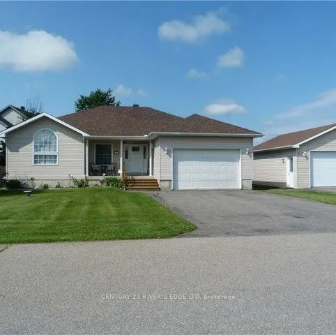 40 Lori Lane, North Dundas, ON K0C 2H0