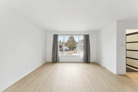 17 HARTIN Street, Stittsville - Munster - Richmond, ON K2S 1B9