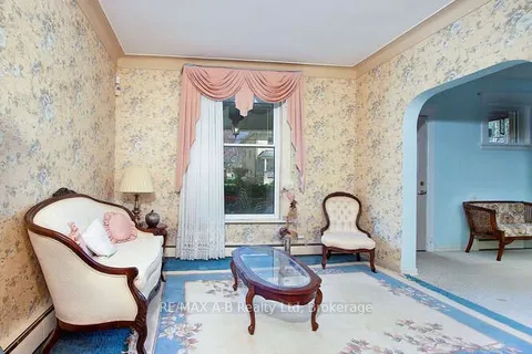 235 William Street, Stratford, ON N5A 4Y2