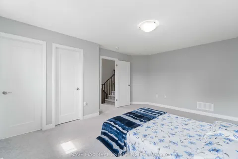 126 Laguna Village Crescent, Hamilton, ON L0R 1P0