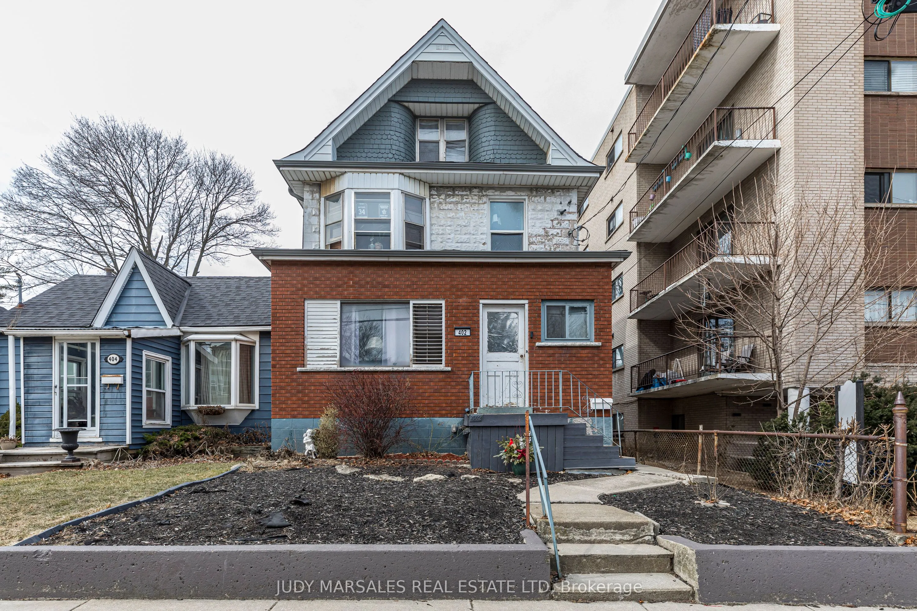 402 Dundurn Street, Hamilton, ON L8P 4L7