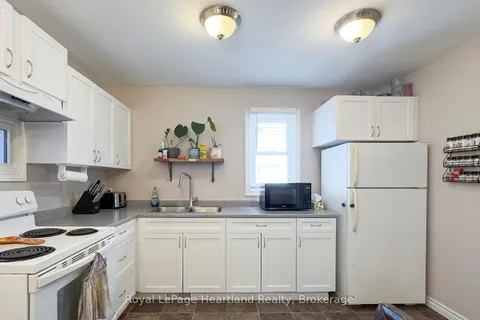 30 Quebec Road, Huron East, ON N0M 1L0