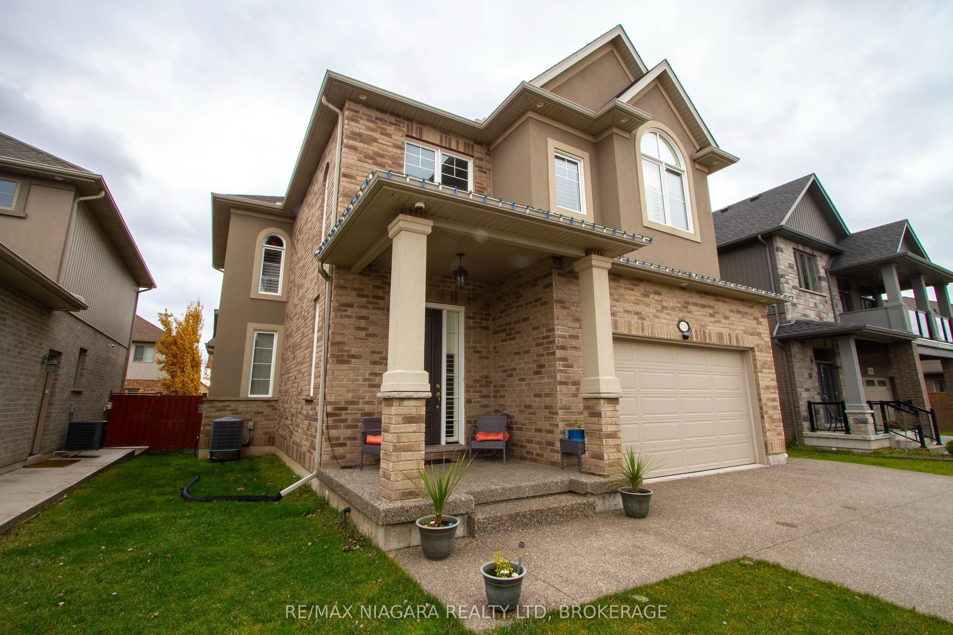 7174 Optimist Lane, Niagara Falls, ON L2E 0B2