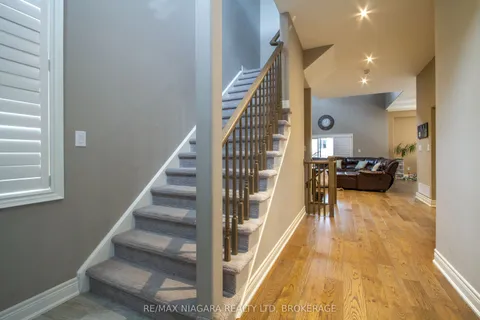 7174 Optimist Lane, Niagara Falls, ON L2E 0B2