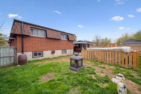 18 Islington Avenue, Guelph, ON N1E 6K7