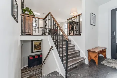 18 Islington Avenue, Guelph, ON N1E 6K7