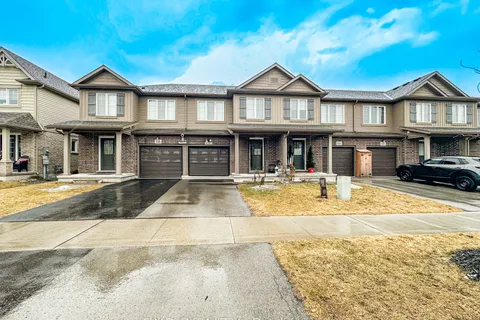 147 Heron Street, Welland, ON L3B 5N8