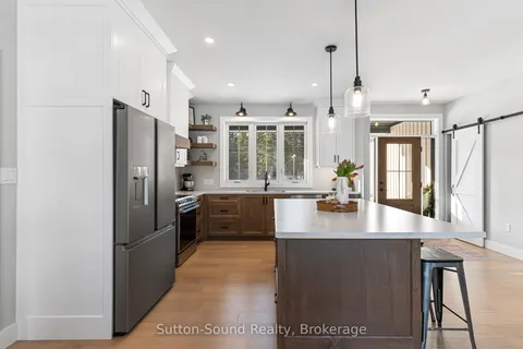 102175 GREY RD 5 N/A, Georgian Bluffs, ON N4K 5N5