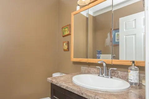 20076 Cherry Hill Road, Thames Centre, ON N0M 2M0