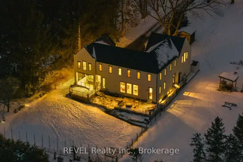 368 Canboro Road, Pelham, ON L0S 1M0