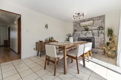 83 DUNCAN Crescent, London, ON N5V 4E9