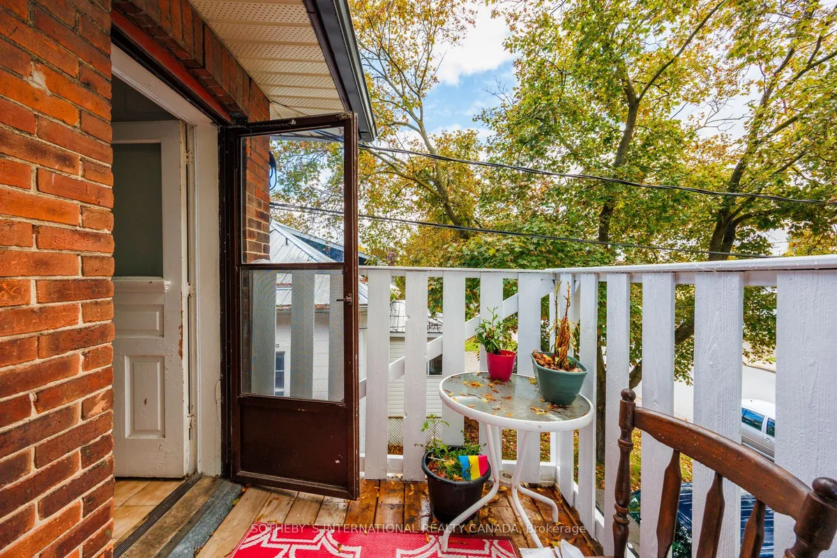 82 Durham Street, ON K9V 2P9