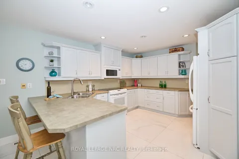 23 Grange Crescent, Niagara-on-the-Lake, ON L0S 1J0
