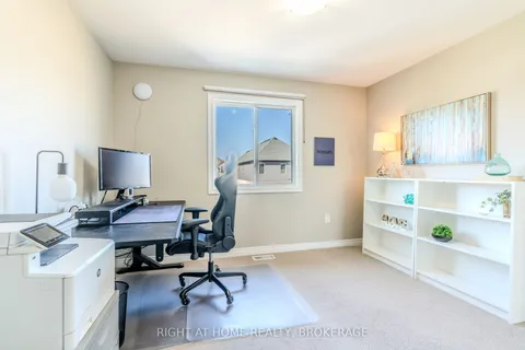 7787 Hanniwell Street, Niagara Falls, ON L2G 0H5