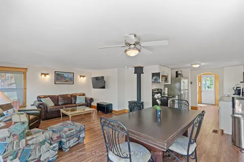 1190 South Morrison Lake Road, Gravenhurst, ON P0E 1G0