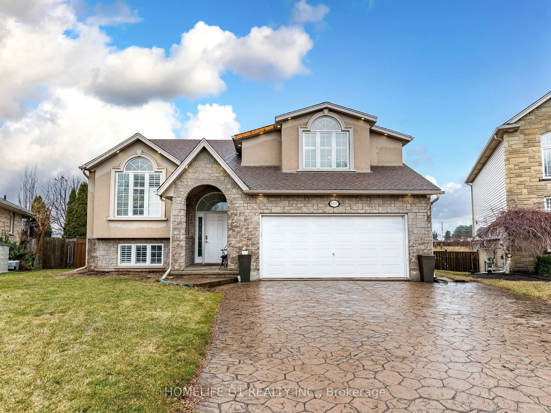 8207 Beaver Glen, Niagara Falls, ON L2H 3K5