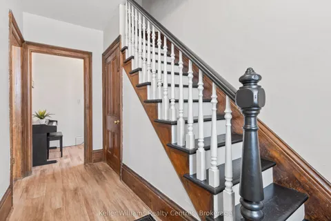 253 11th Street, Owen Sound, ON N4K 1T8