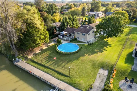 9952 Prince Philip Street, Lambton Shores, ON N0M 2N0